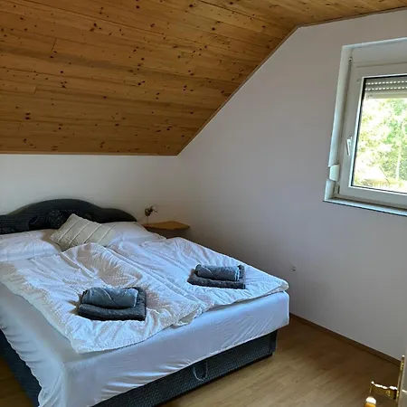 Appartement Fekete Szakall Nyaralo *