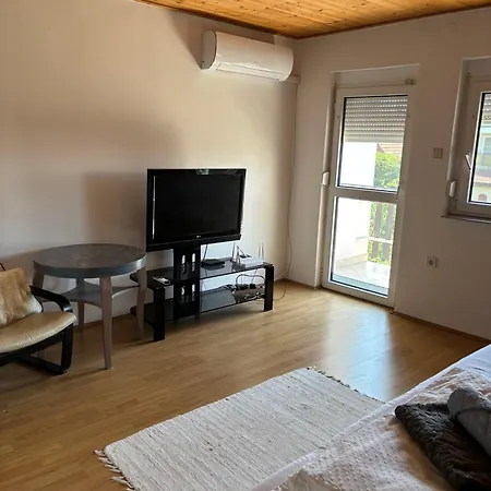 Appartement Fekete Szakall Nyaralo Balatonkeresztúr