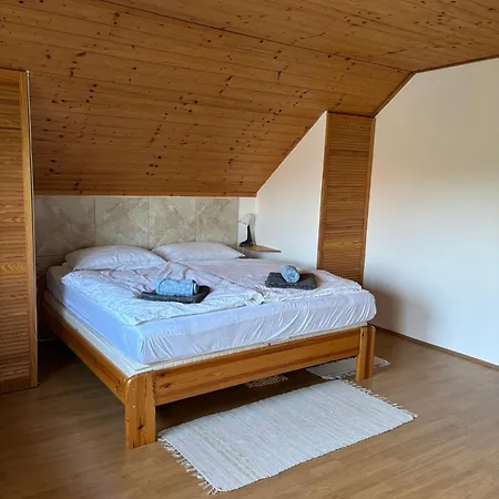 Appartement Fekete Szakall Nyaralo *